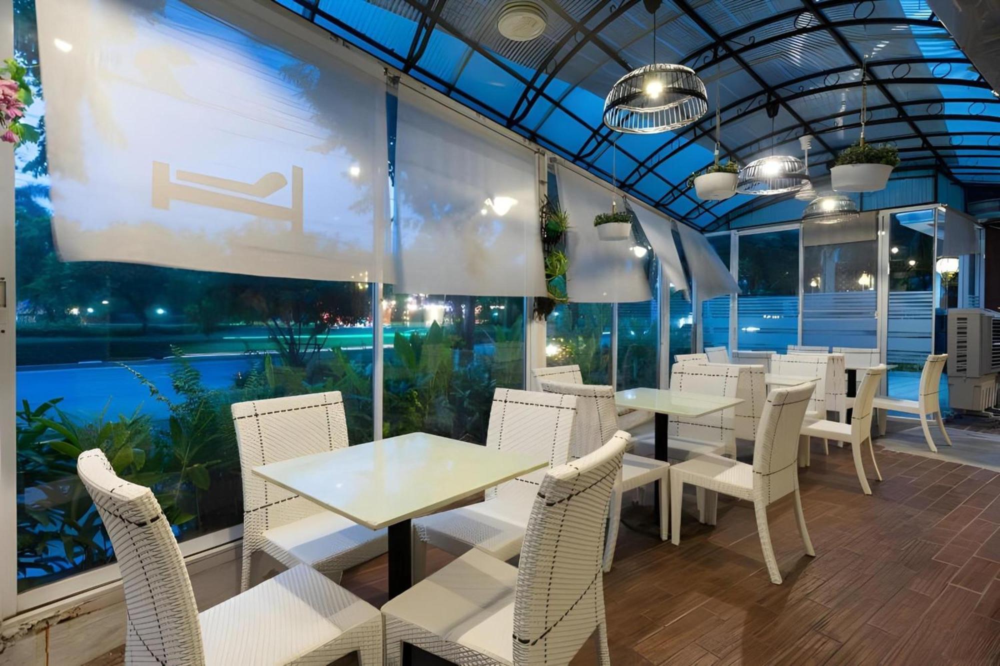 Collection O Howard Square Boutique Hotel Bangkok Luaran gambar